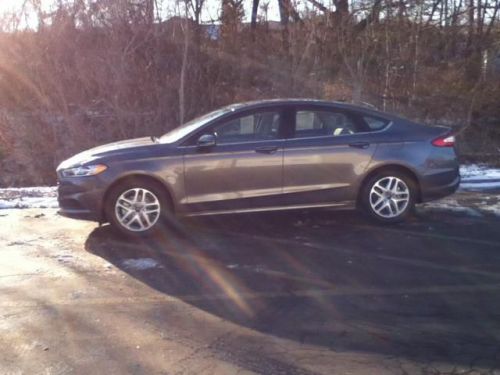 2014 ford fusion se