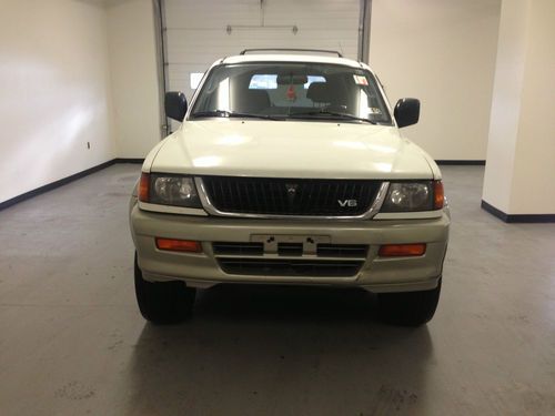 1998 mitsubishi montero sport ls sport utility 4-door 3.0l wholesale to public!!