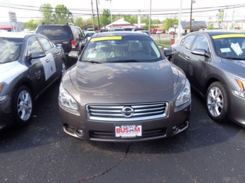 2014 nissan maxima sv