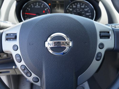 2014 nissan rogue select s