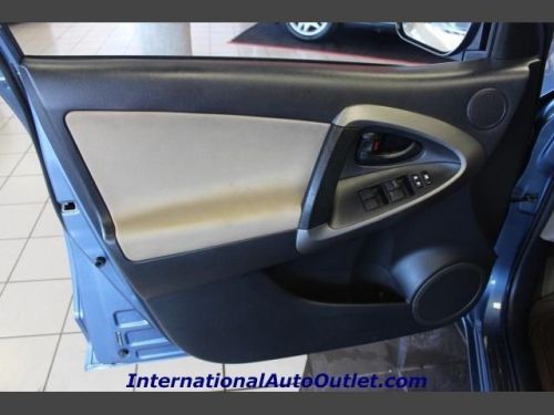 2010 Toyota RAV4, US $13,995.00, image 2