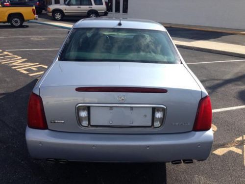 2005 cadillac deville