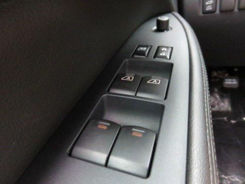 2014 Nissan Armada SV, image 4