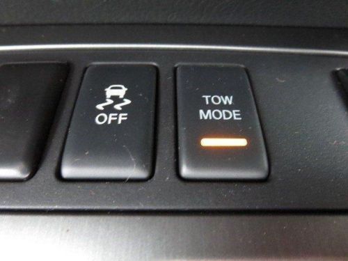 2014 Nissan Armada SV, image 5