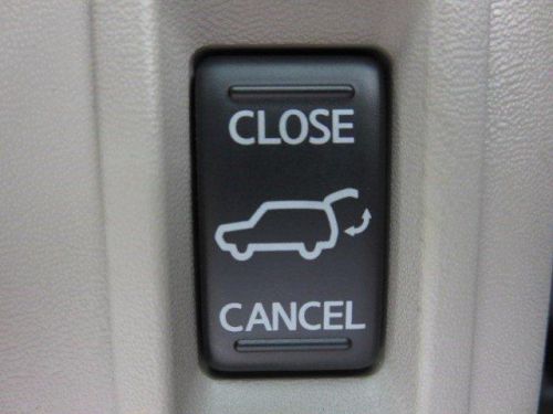 2014 Nissan Armada SV, image 22