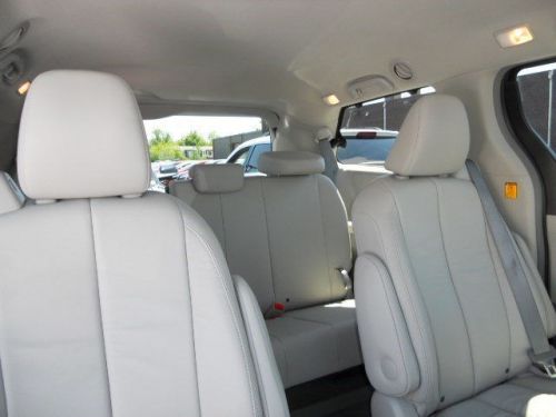 2013 toyota sienna xle