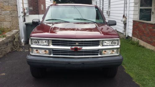 1998 chevrolet tahoe base sport utility 2-door 5.7l