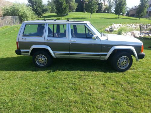 1987 jeep cherokee wagoneer 4x4 4-door 4.0l low miles, awesome!