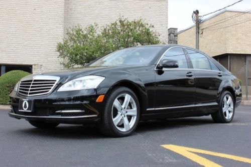 Beautiful 2010 mercedes-benz s550 4-matic, only 28,018 miles, loaded