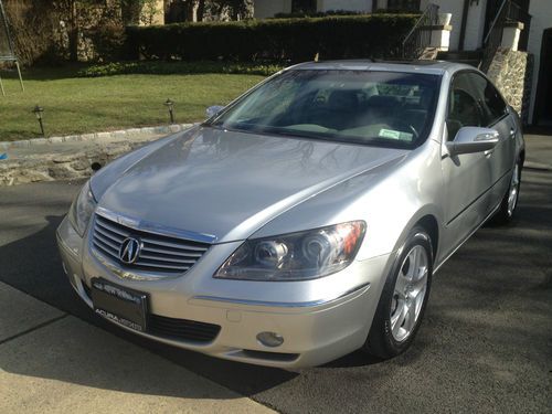 2005 acura rl sh-awd factory nav. xenon , one family owner, very clean, low mi