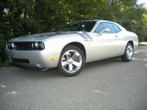 2010 dodge challenger r/t