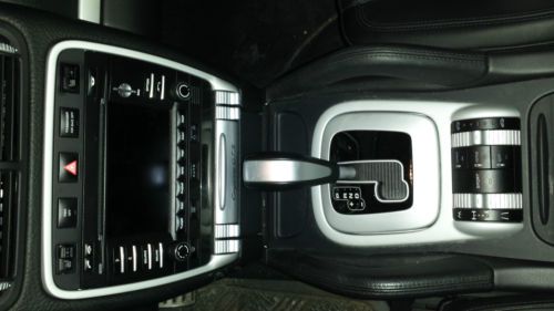 2009 Porsche Cayenne GTS (Black, CPO warranty, NAV, Pano roof, BOSE, Low miles), image 4