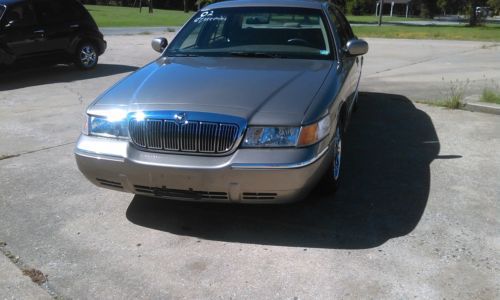 2002 mercury grand marquis gs sedan 4-door 4.6l