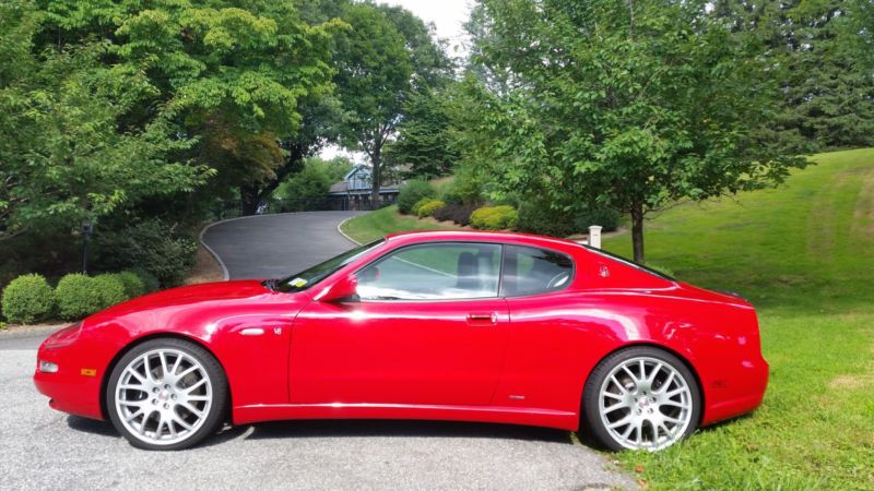 2004 maserati coupe