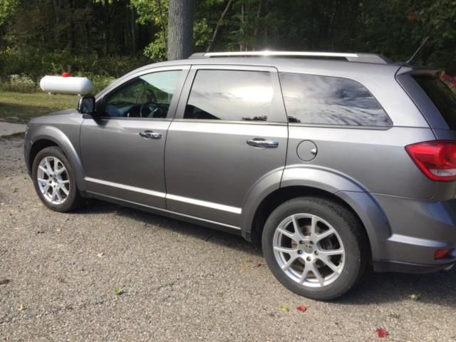 2012 dodge journey crew