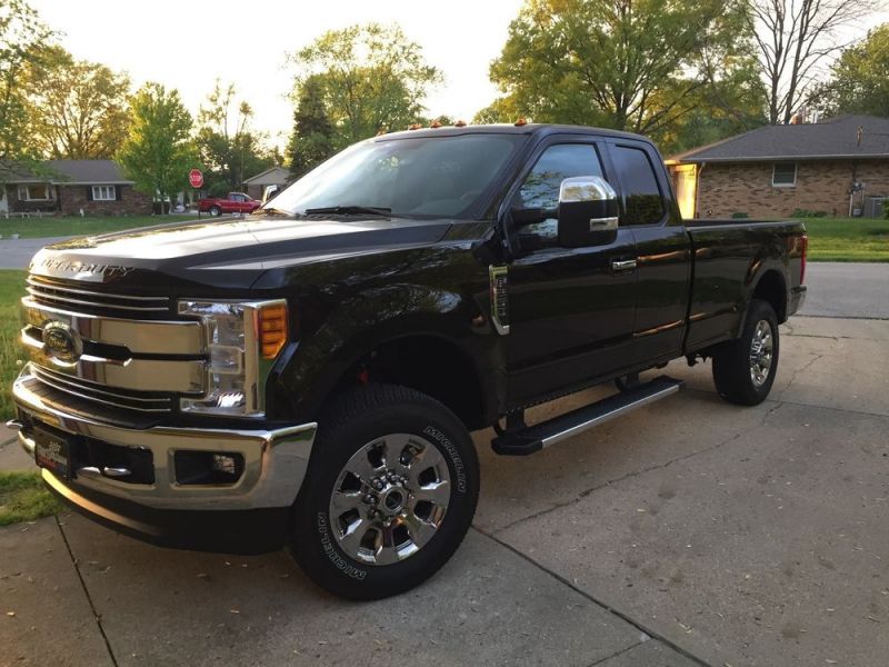 2017 ford f-250 lariat fx4