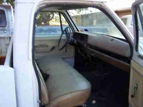 1977 Dodge 1 Ton Single Wheel, image 4