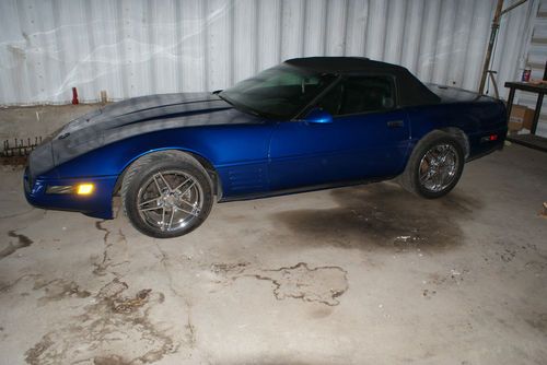 1994 chevrolet corvette base convertible 2-door 5.7l