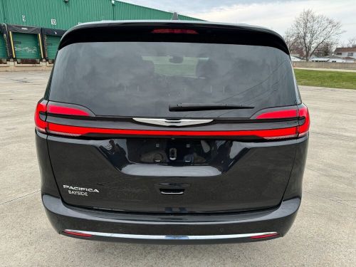 2021 chrysler pacifica touring-l w/advanced technology options/ 10.1-inch screen