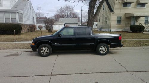 2003 chevrolet s10 zr5 crew cab pickup 4-door 4.3l