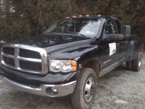 2003 black dodge ram 3500 duallie automatic transmission 122,000