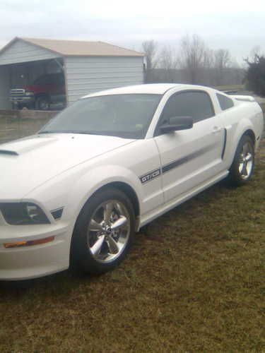 2009  mustang gt california special