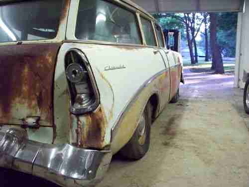 1956 Chevrolet wagon, image 5