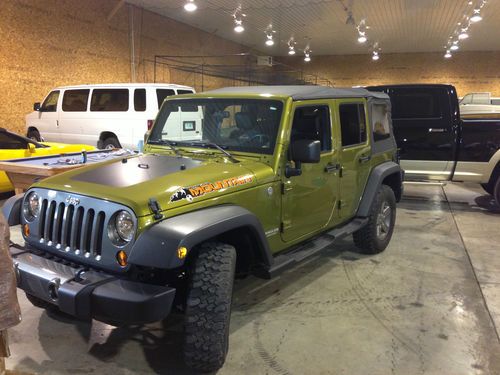 2010 jeep wrangler unlimited mountain sport utility 4-door 3.8l w/ nav and video