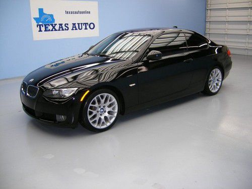 We finance!!!  2010 bmw 328i coupe sport auto roof xenon 2 keys 1 owner 18 rims!