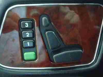 *** MERCEDES-BENZ CERTIFIED *** CHESTNUT BROWN LEATHER ***NEW TIRES *** CLEAN **, image 19