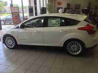 NEW 2013 FOCUS ELECTRIC 5-DOOR HATCHBACK WITH LEATHER, US $41,585.00, image 12