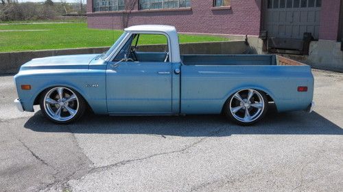 1970 chevrolet c-10 fleetside