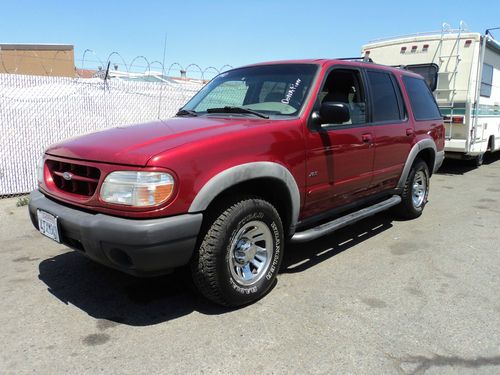 2001 ford explorer, no reserve