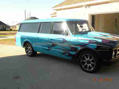 1972 Custom Chevy 3 door factory Carry-All Suburban, image 2