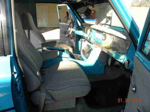 1972 Custom Chevy 3 door factory Carry-All Suburban, image 17