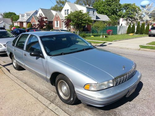 1995 chevrolet caprice classic sedan 4-door 4.3l