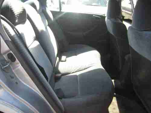1999 Honda Civic Value Package Sedan 4-Door 1.6L, NO RESERVE, image 4