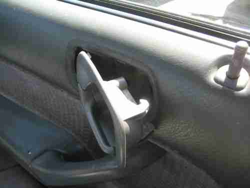 1999 Honda Civic Value Package Sedan 4-Door 1.6L, NO RESERVE, image 11