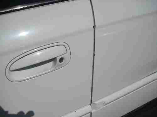 1999 Honda Civic Value Package Sedan 4-Door 1.6L, NO RESERVE, image 12