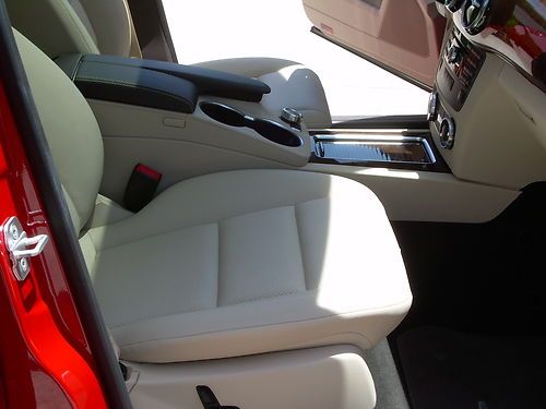 2013 GLK350 AWD NAV. Back-up cam. Keyless. Driver Assist. Heated Seats, image 11