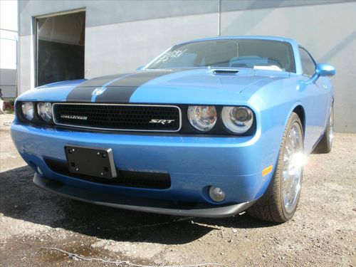 2010 dodge challenger srt8 coupe 2-door 6.1l, asset csp1733