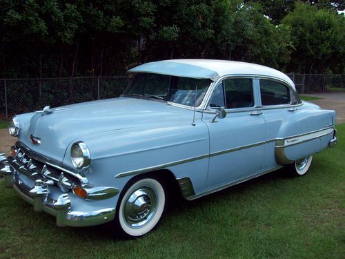 1954 chevrolet 4 dooor belair