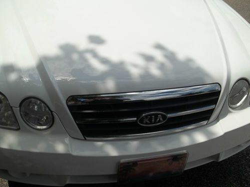 2005 kia optima lx sedan 4-door 2.7l