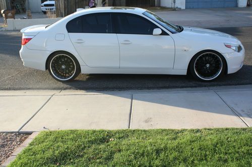 2005 bmw 525i base sedan 4-door 2.5l