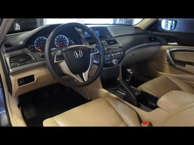 EX-L V6 Manual Coupe 3.5L Satellite Radio MP3 Player Auxiliary Audio Input, image 3