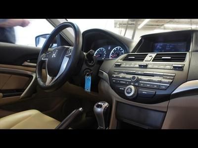 EX-L V6 Manual Coupe 3.5L Satellite Radio MP3 Player Auxiliary Audio Input, image 9