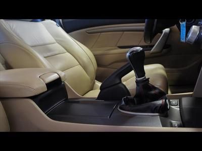 EX-L V6 Manual Coupe 3.5L Satellite Radio MP3 Player Auxiliary Audio Input, image 32