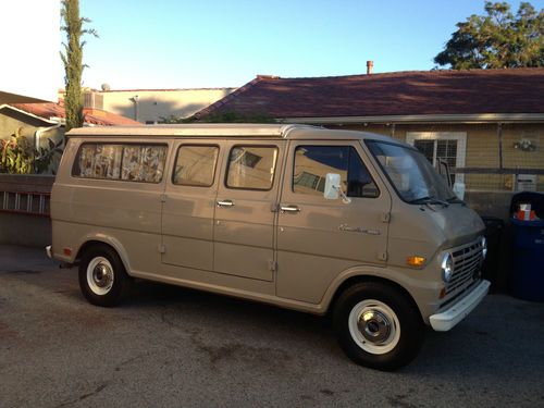 1969 ford ecocline 200 van