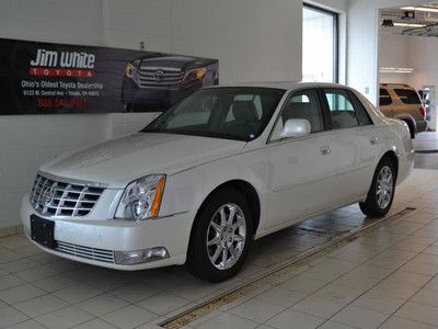 Collection 4.6l 1 one owner non-smoker low miles heated cooled leather sunroof
