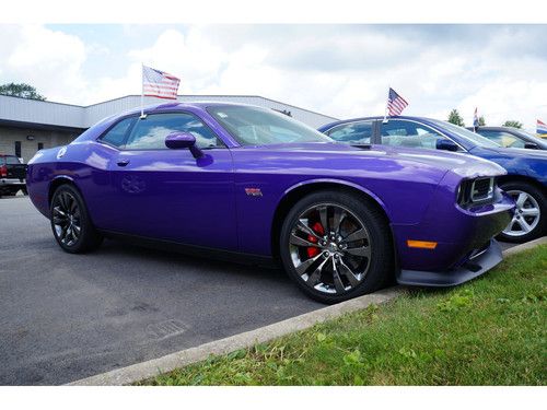 2013 challenger srt8